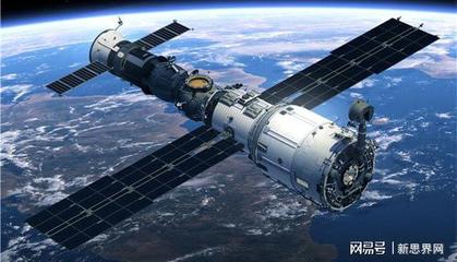 北斗系統正式開通 驅動定位芯片產業升級，拓展衛星通信服務新藍海